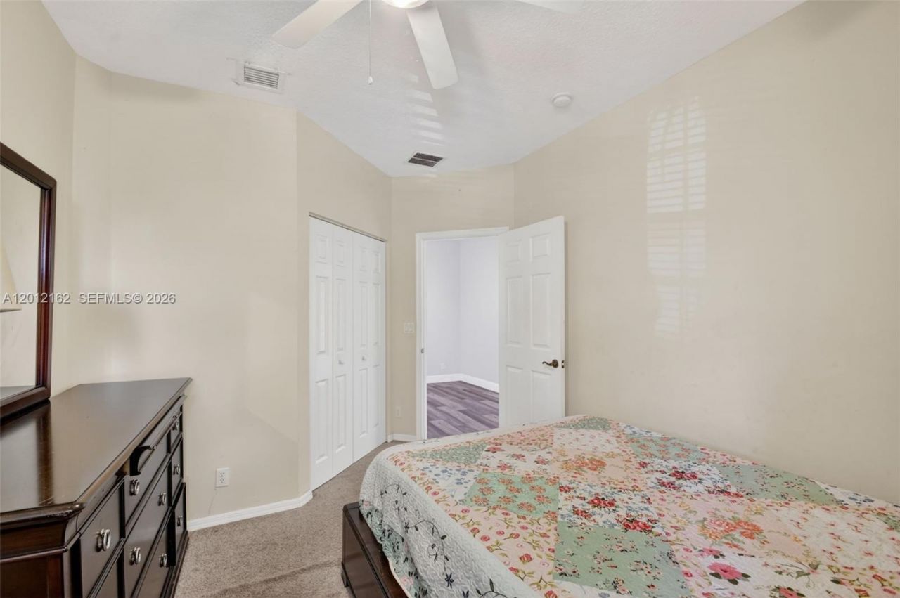 7055 Via Leonardo , Lake Worth, FL 33467 Photo