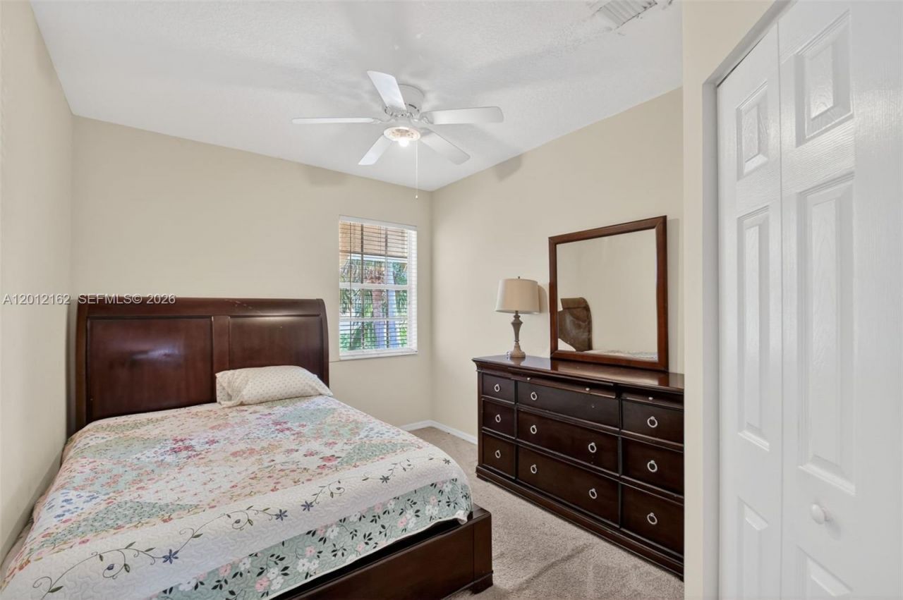 7055 Via Leonardo , Lake Worth, FL 33467 Photo