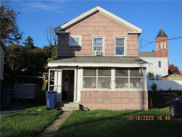 86 Water Street, Lyons, NY 14489