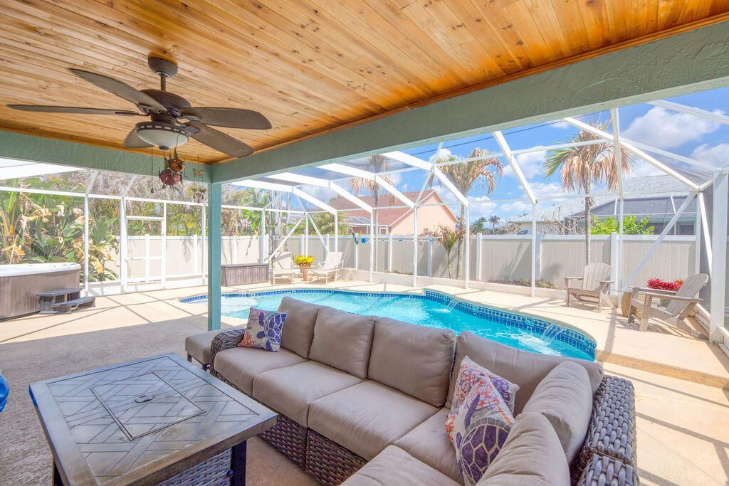 613 SE Dean Terrace, Port Saint Lucie, FL 34984 Photo