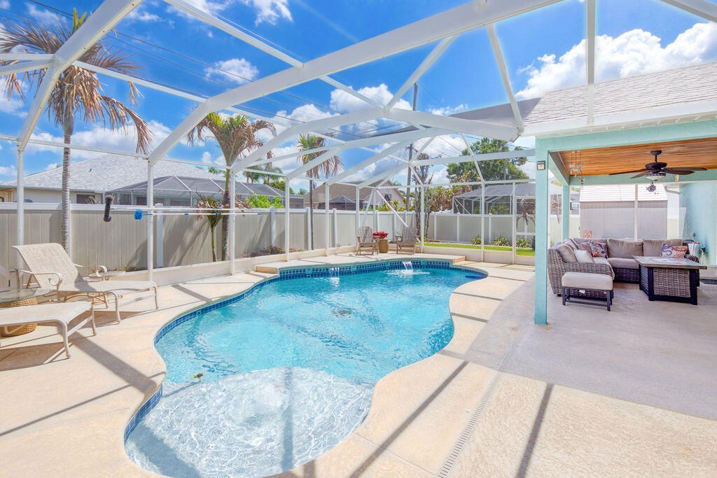 613 SE Dean Terrace, Port Saint Lucie, FL 34984 Photo