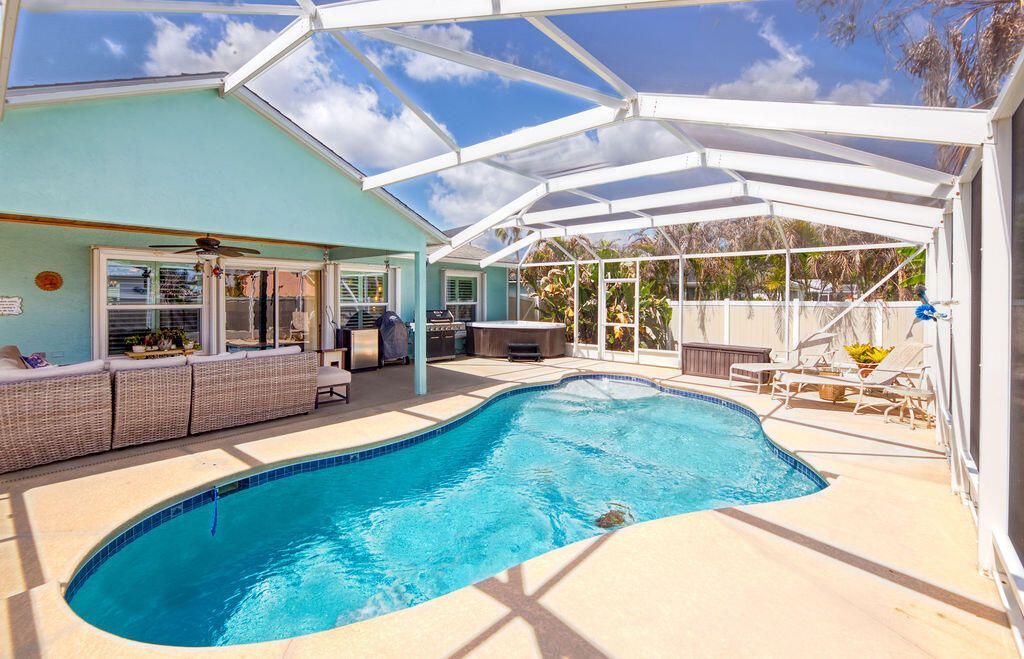613 SE Dean Terrace, Port Saint Lucie, FL 34984 Photo