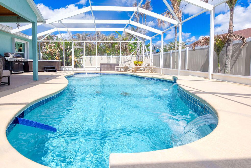 613 SE Dean Terrace, Port Saint Lucie, FL 34984 Photo