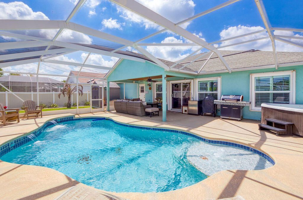 613 SE Dean Terrace, Port Saint Lucie, FL 34984 Photo