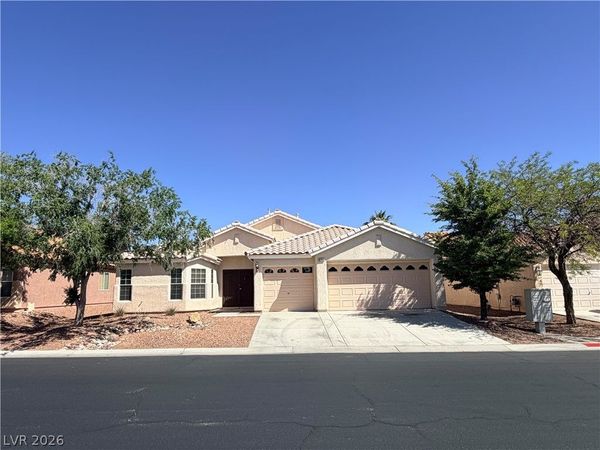 8754 FRASURE FALLS Avenue, Las Vegas, NV 89146