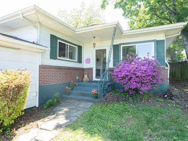 2350 Berkley AVE SW, Roanoke, VA 24015