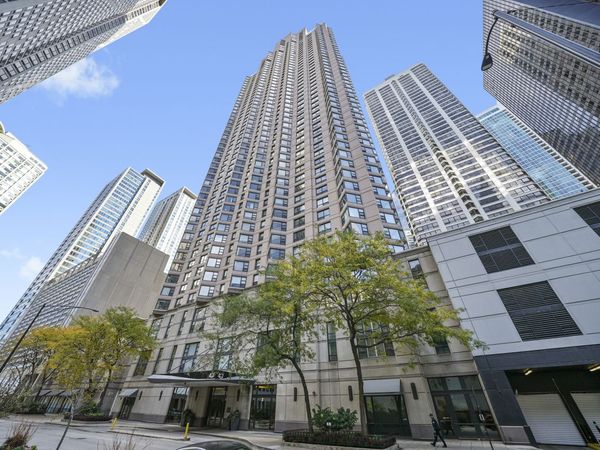 401 E Ontario Street , Unit 1605, Chicago, IL 60611