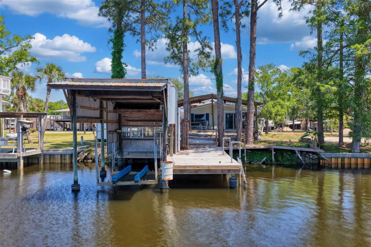 53 SE 241st Street , Suwannee, FL 32692 Photo