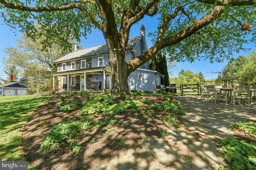 2481 CHURCH LANE, KINTNERSVILLE, PA 18930