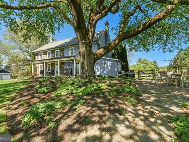 2481 CHURCH LANE, KINTNERSVILLE, PA 18930
