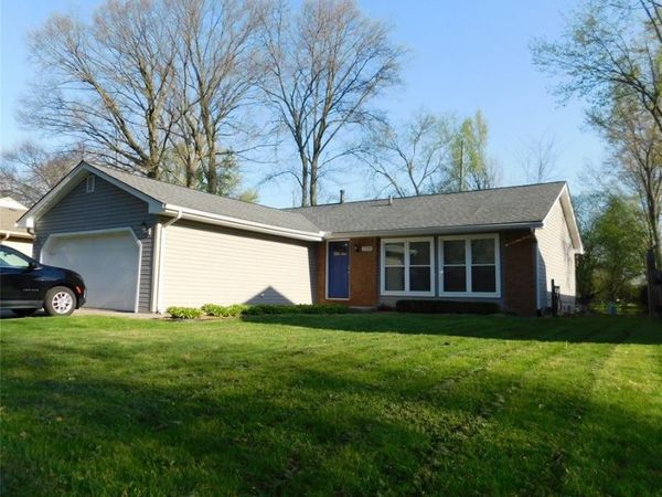 2759 Winter Drive, Troy, MI 48083