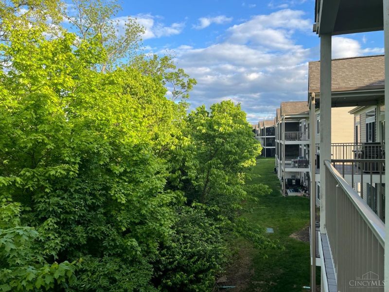 7750 Bridge Point Drive, Unit 11-30, Green Township, OH 45248 Photo 15