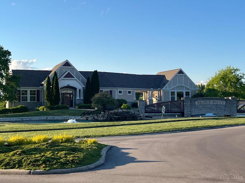 7750 Bridge Point Drive, Unit 11-30, Green Township, OH 45248 Photo 19