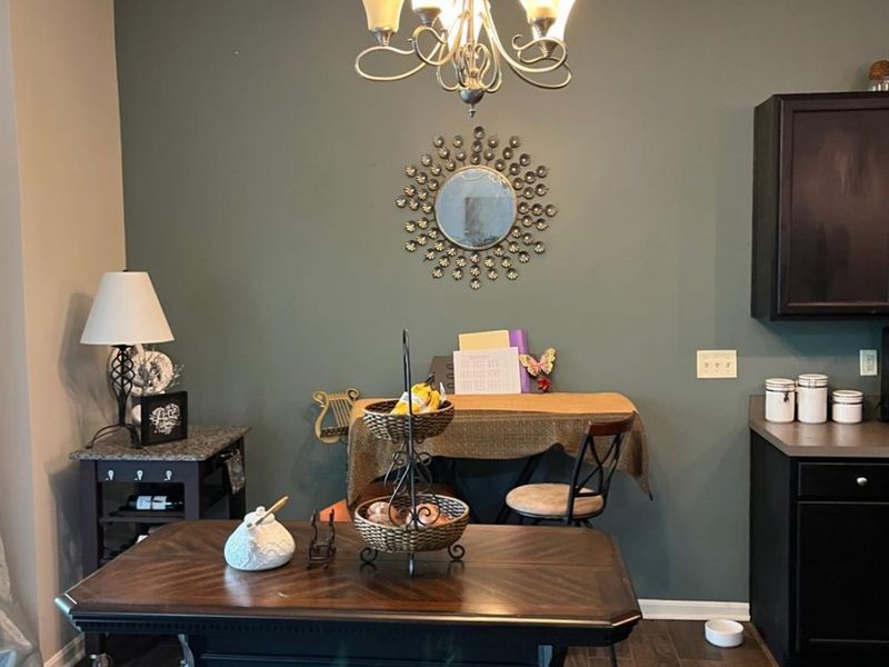 7750 Bridge Point Drive, Unit 11-30, Green Township, OH 45248 Photo 3
