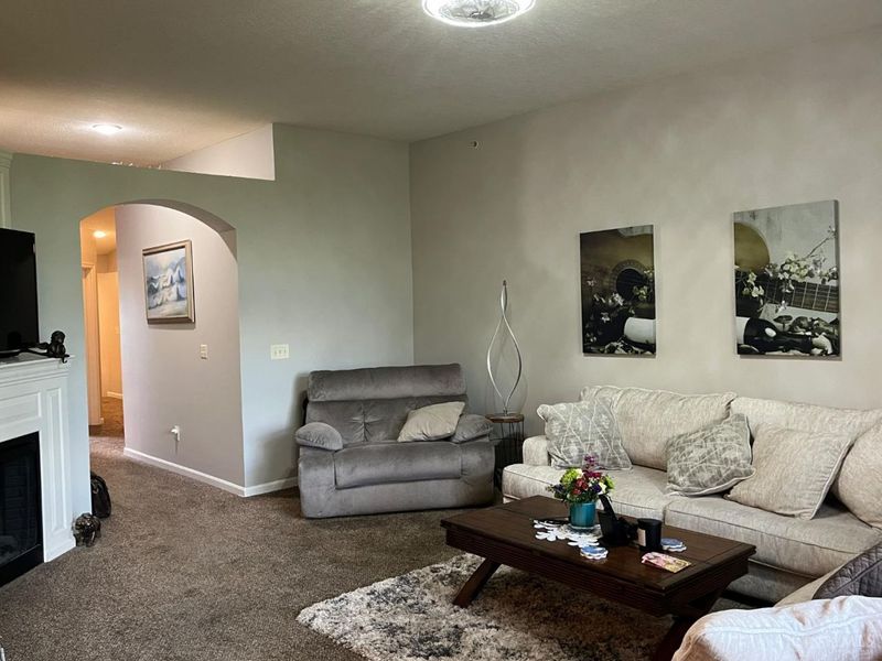 7750 Bridge Point Drive, Unit 11-30, Green Township, OH 45248 Photo 8