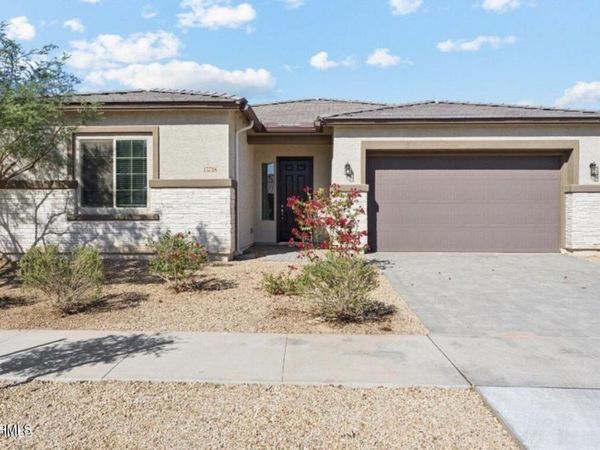 15718 W ADAMS Street, Goodyear, AZ 85338