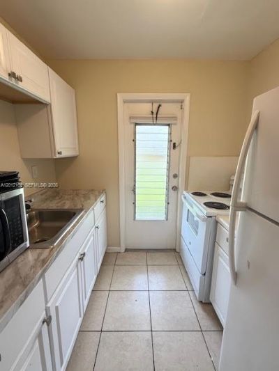 151 NW 164th St , Miami, FL 33169 Photo