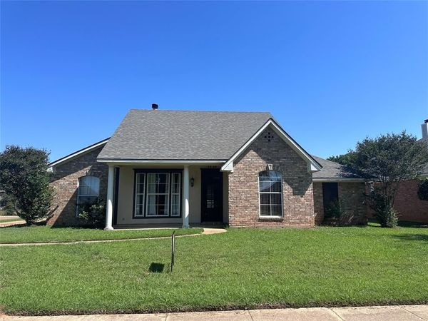 1425 Magnolia Rdg. , Bossier City, LA 71112