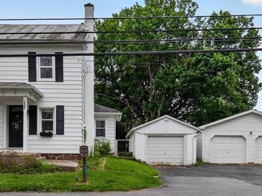 1552 MAIN STREET, MECHANICSBURG, PA 17055