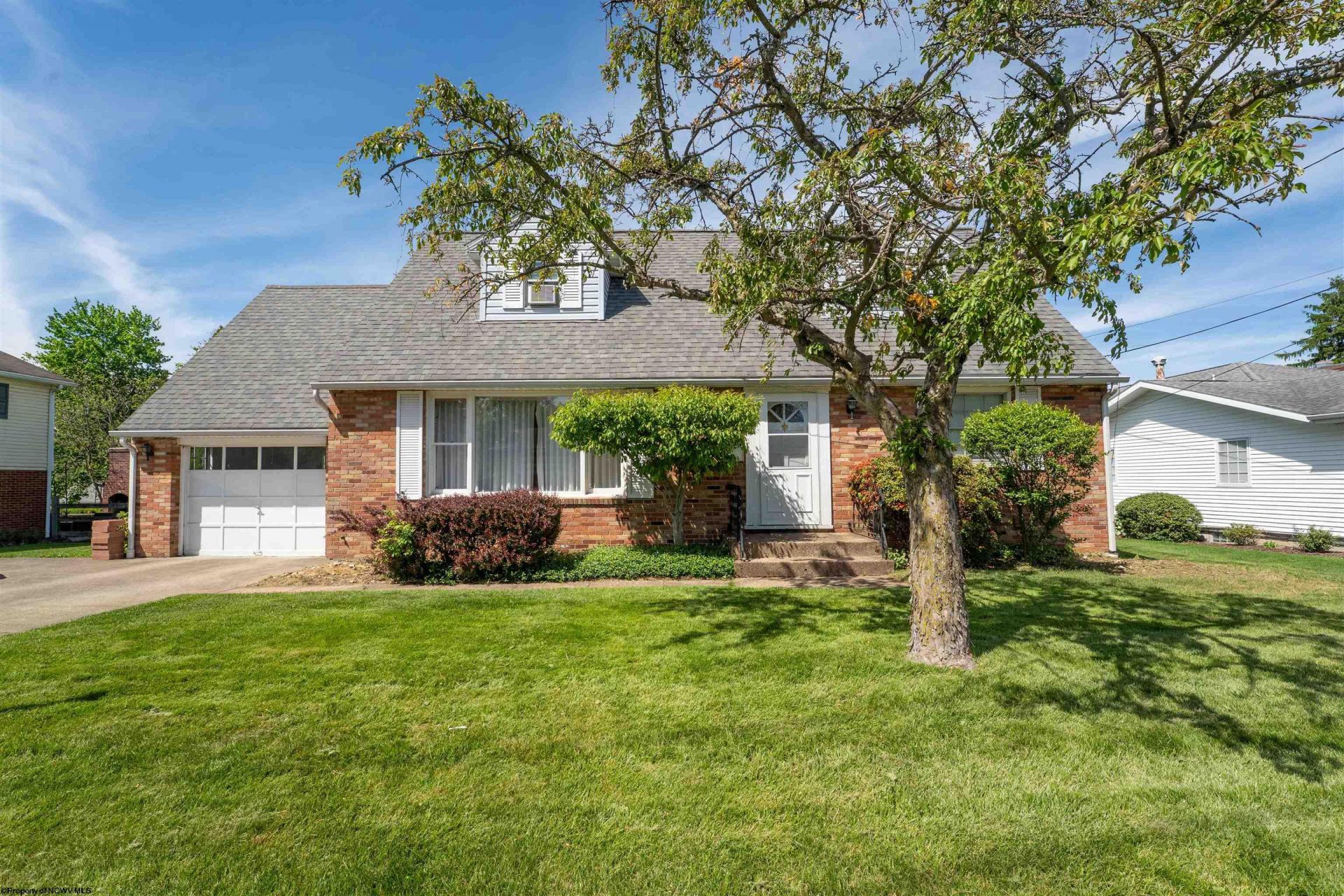 665 Killarney Drive, Morgantown, WV 26505 Main Photo