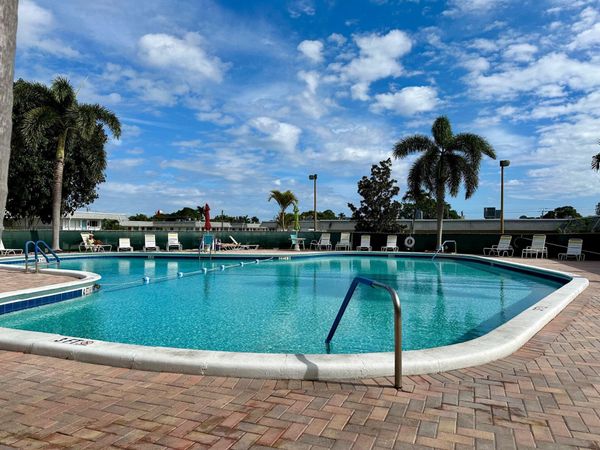 2880 Lake Osborne Drive, Unit 209, Lake Worth Beach, FL 33461