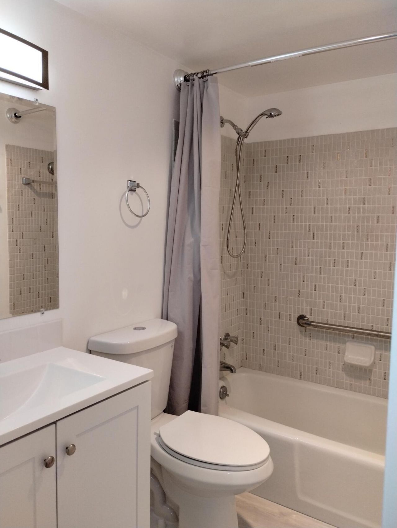 2880 Lake Osborne Drive, Unit 209, Lake Worth Beach, FL 33461 Photo