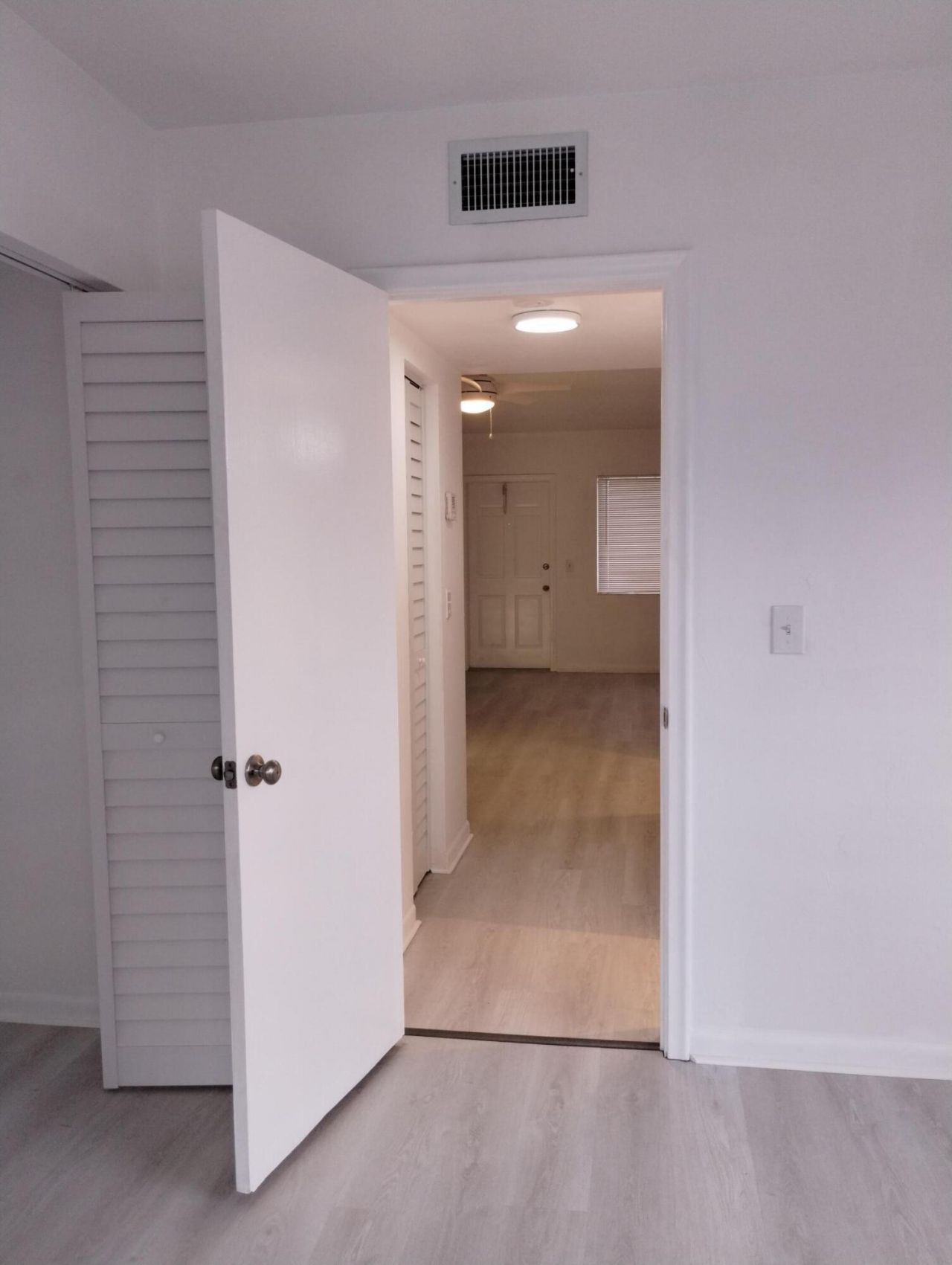 2880 Lake Osborne Drive, Unit 209, Lake Worth Beach, FL 33461 Photo