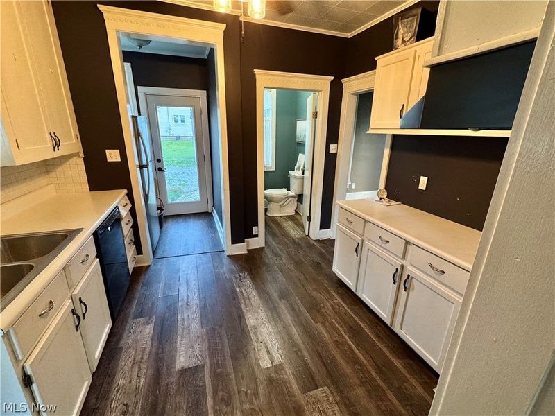 1409 Spring Street , Coshocton, OH 43812 Photo 8