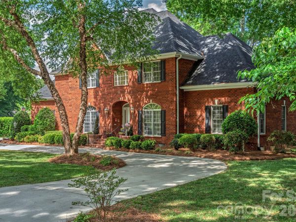 1209 S South Street, Gastonia, NC 28052
