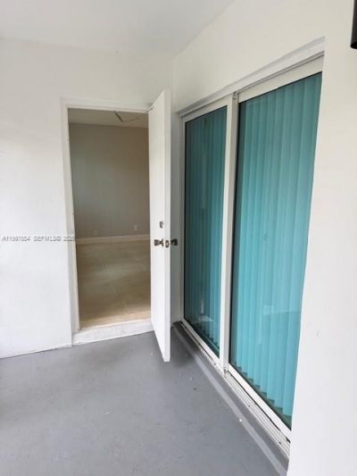 100 Lakeview Dr, Unit 115, Weston, FL 33326 Photo