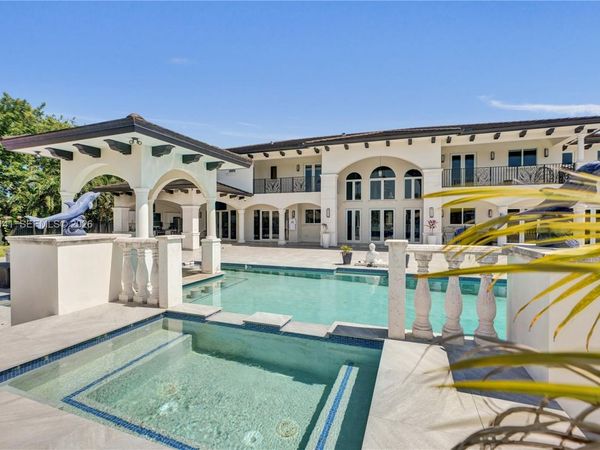 12401 SW 45th St, Miami, FL 33175