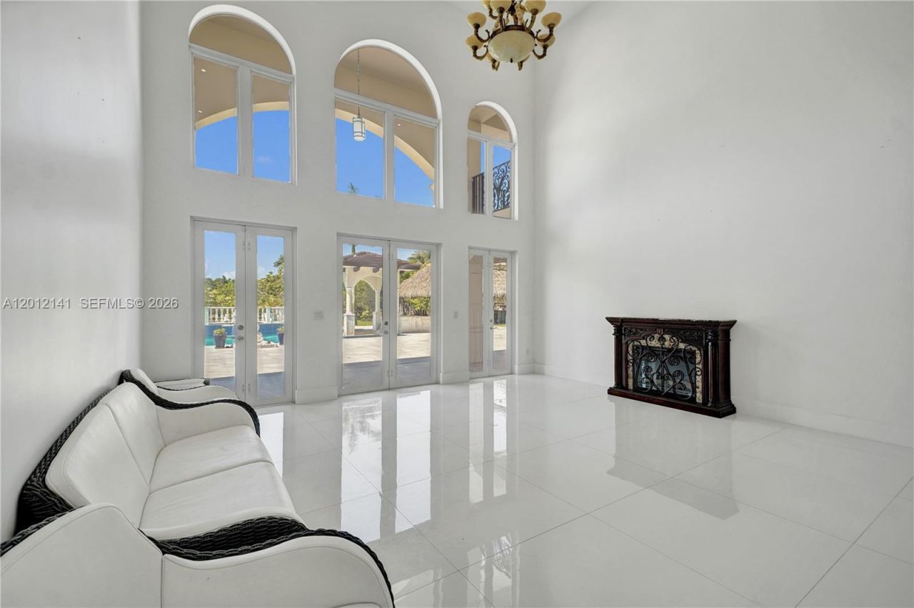12401 SW 45th St, Miami, FL 33175 Photo