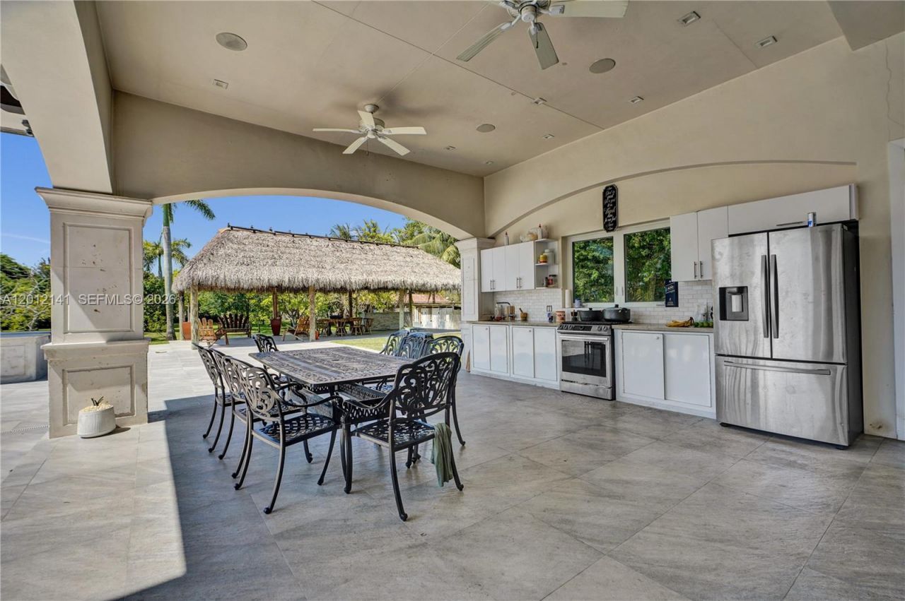 12401 SW 45th St, Miami, FL 33175 Photo