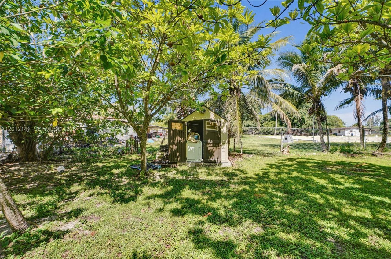 12401 SW 45th St, Miami, FL 33175 Photo