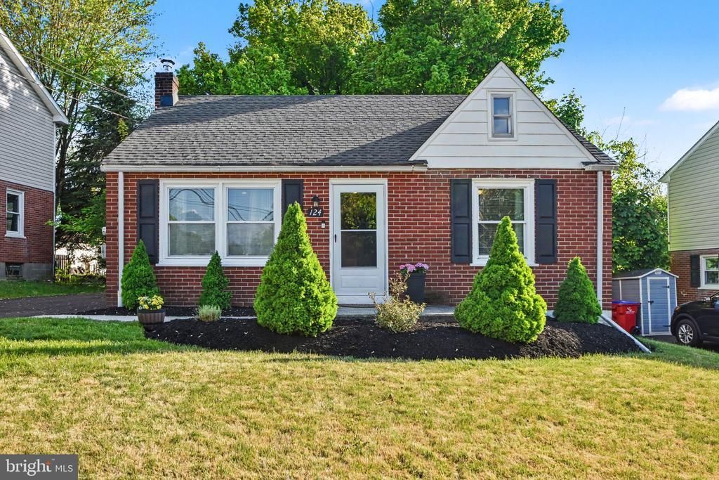124 WEST STREET , SOUDERTON, PA 18964