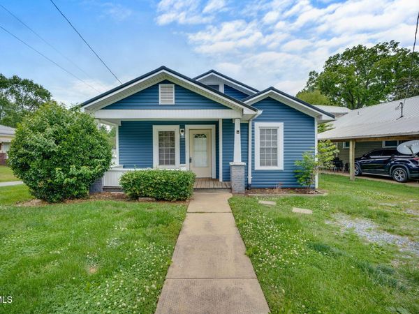 426 West Highland Road, Johnson City, TN 37604