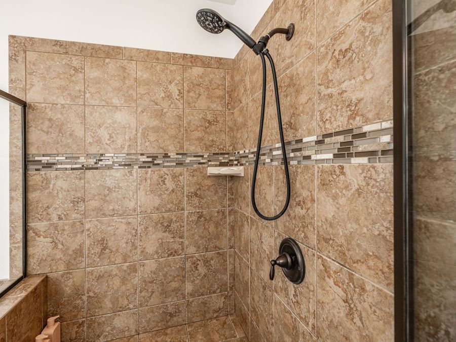 Property Image 80