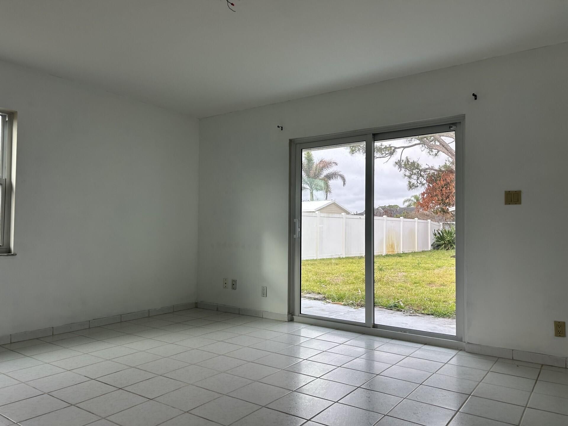 2080 SE Elmhurst Road, Port Saint Lucie, FL 34952 Photo