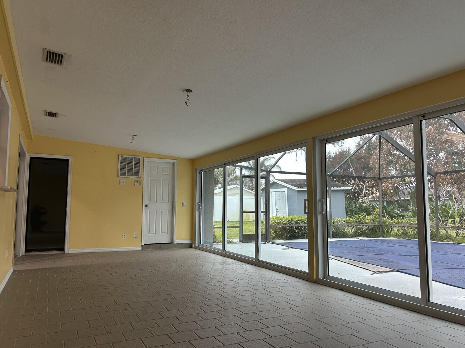 2080 SE Elmhurst Road, Port Saint Lucie, FL 34952 Photo