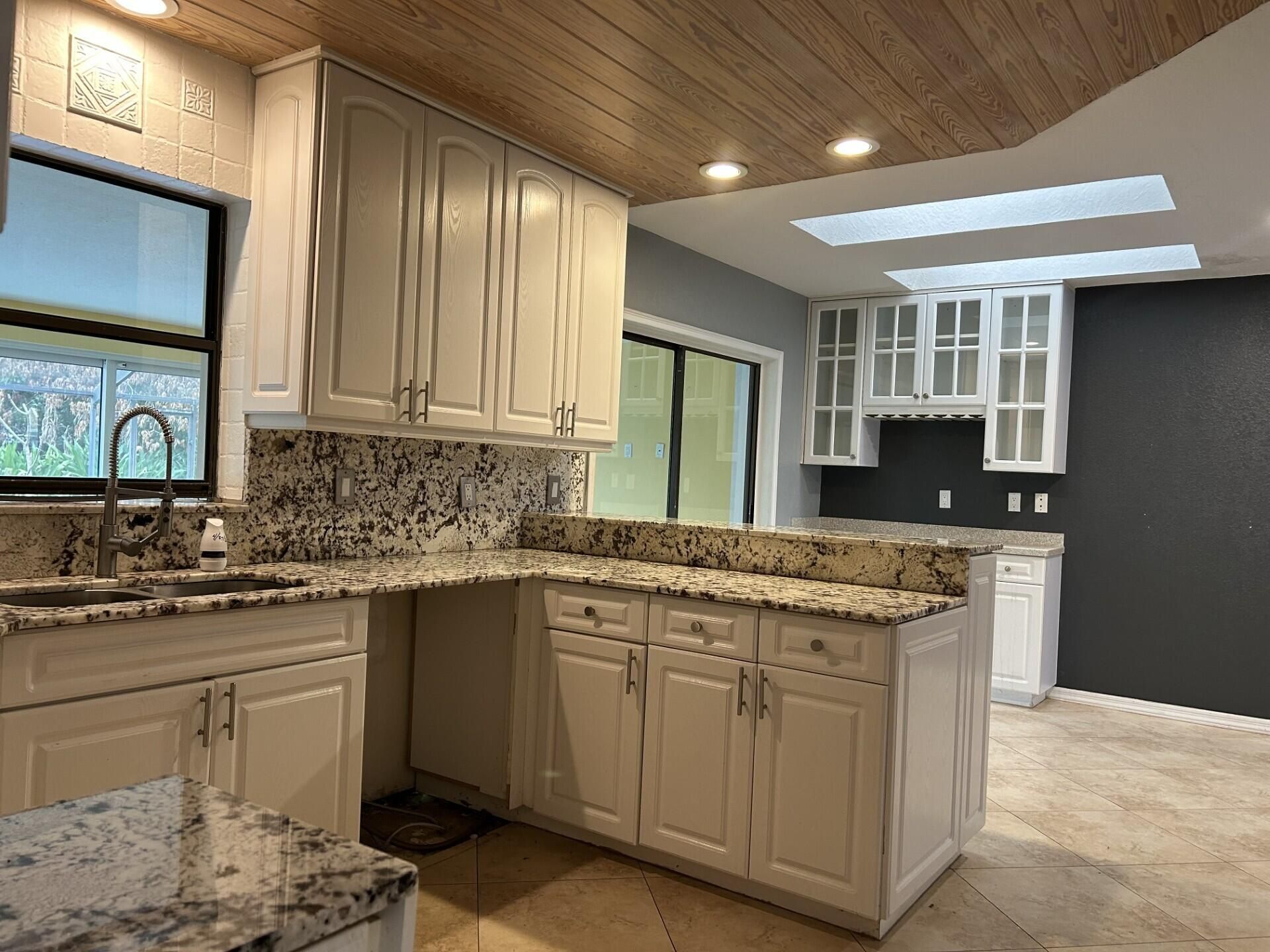 2080 SE Elmhurst Road, Port Saint Lucie, FL 34952 Photo