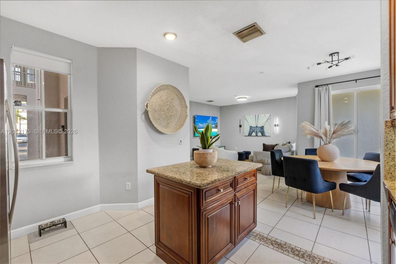 4351 SW 160th Ave, Unit 104, Miramar, FL 33027 Photo