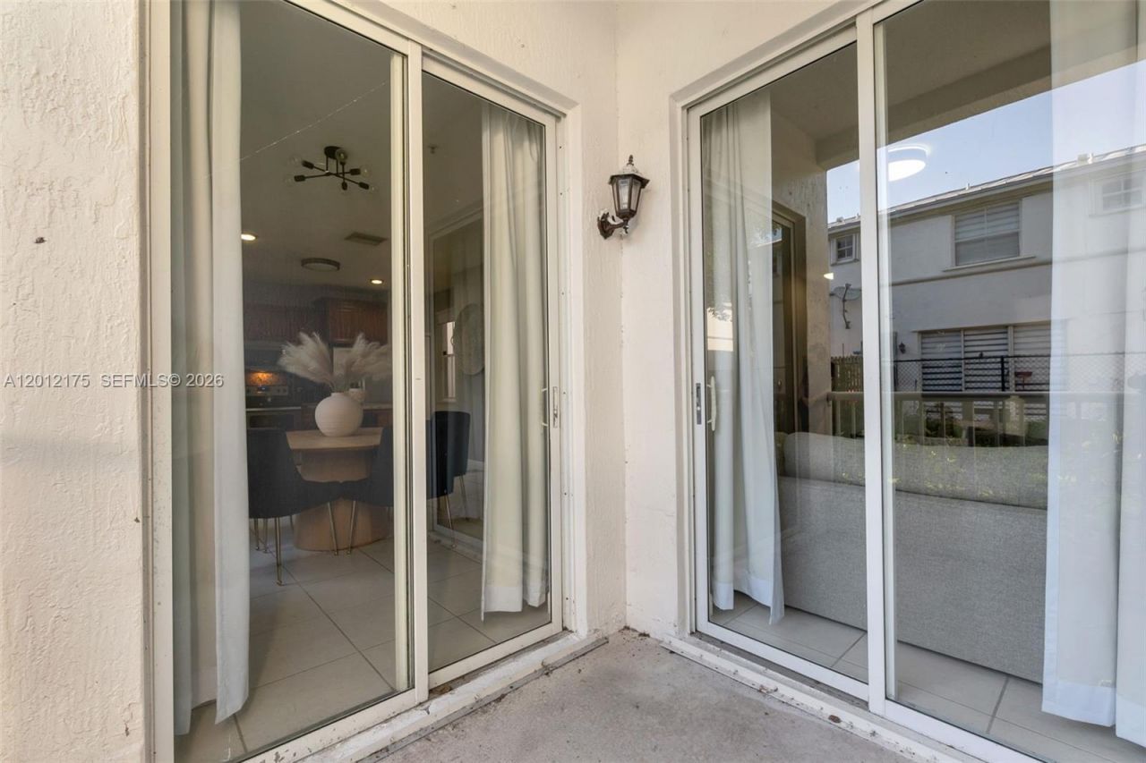 4351 SW 160th Ave, Unit 104, Miramar, FL 33027 Photo