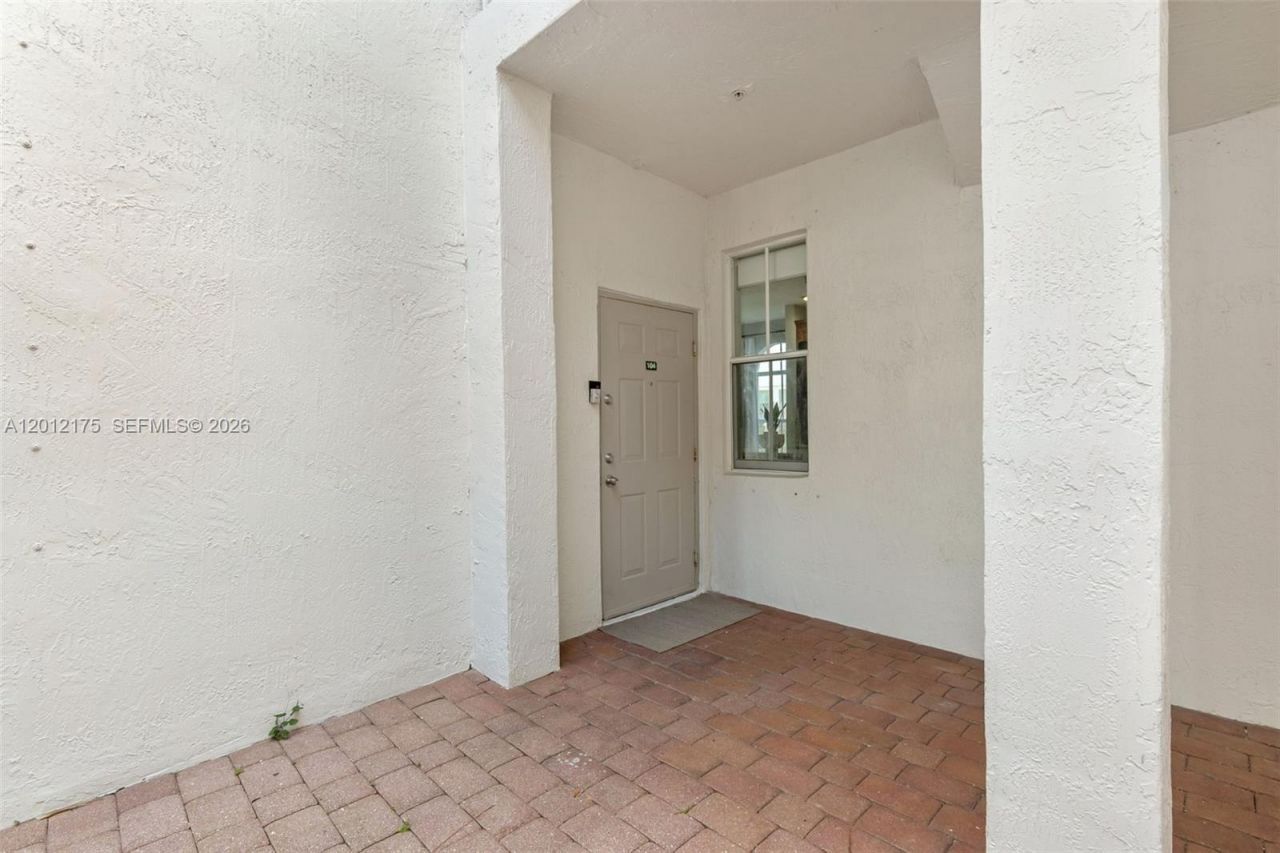 4351 SW 160th Ave, Unit 104, Miramar, FL 33027 Photo
