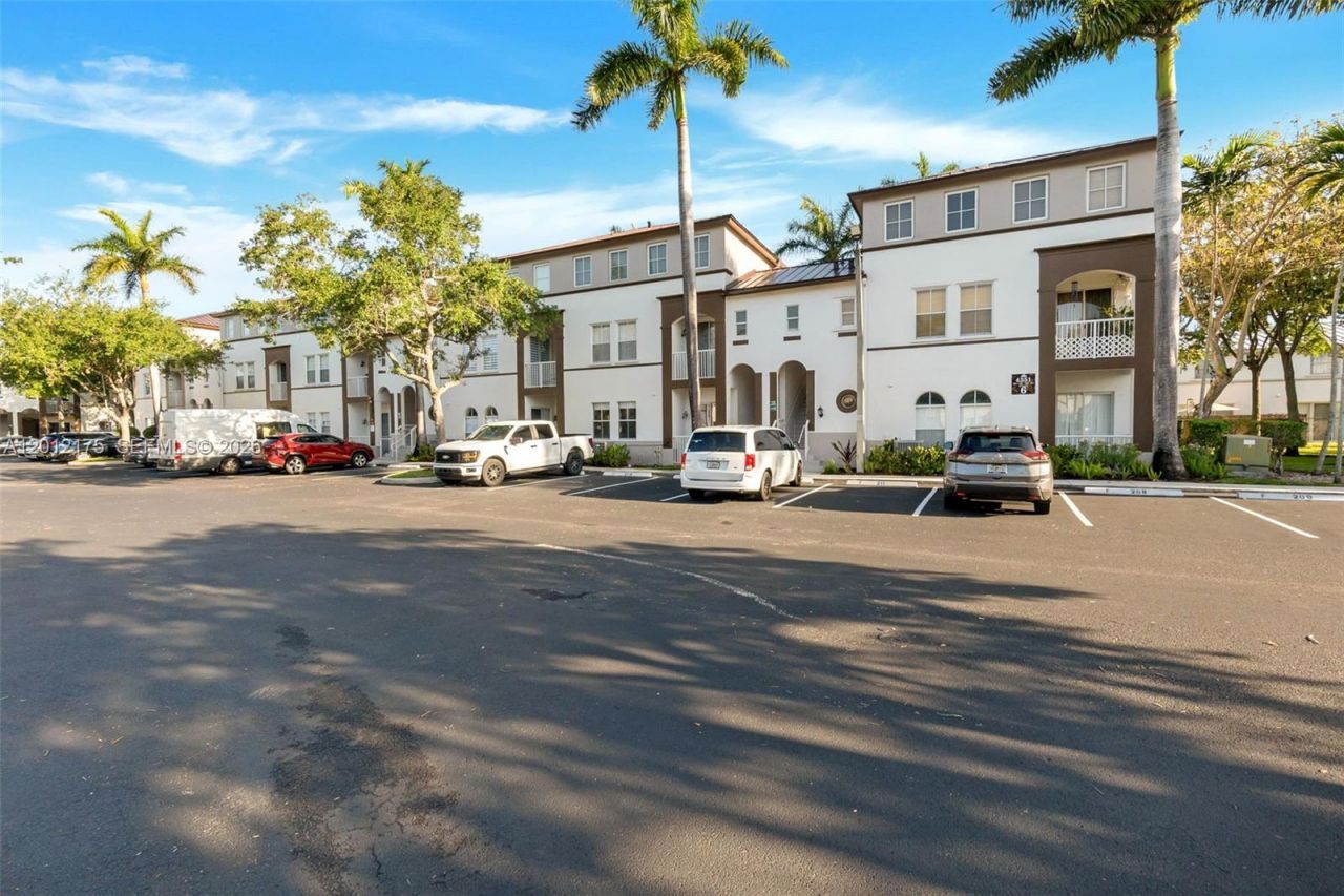 4351 SW 160th Ave, Unit 104, Miramar, FL 33027 Photo