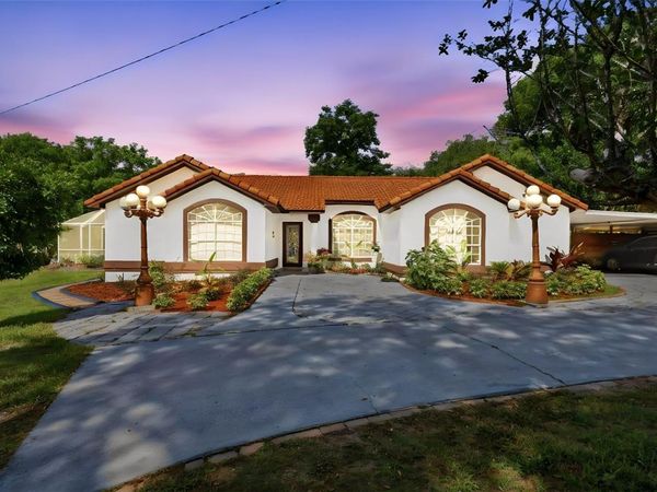 1898 BLACKWELDER ROAD , DE LEON SPRINGS, FL 32130