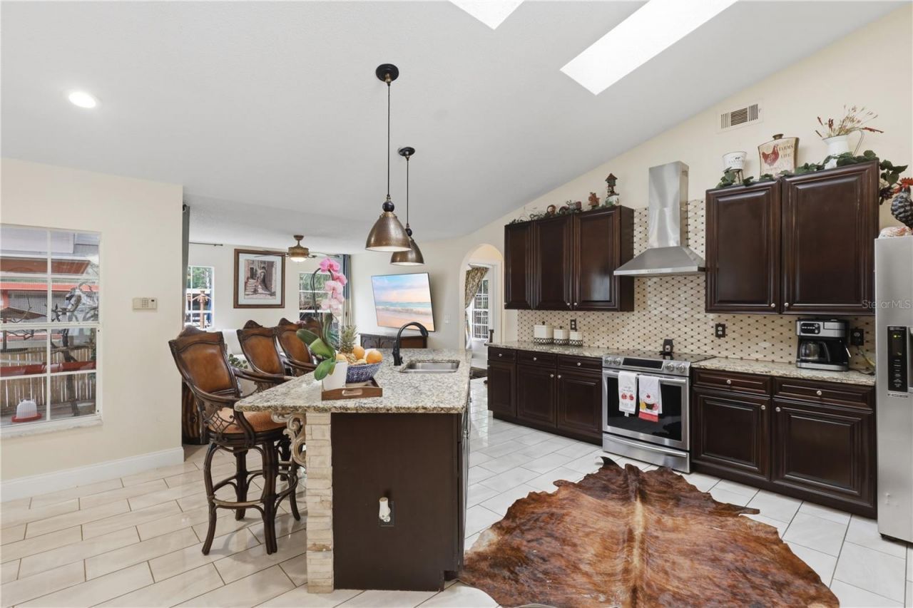 1898 Blackwelder Road, De Leon Springs, FL 32130 Photo
