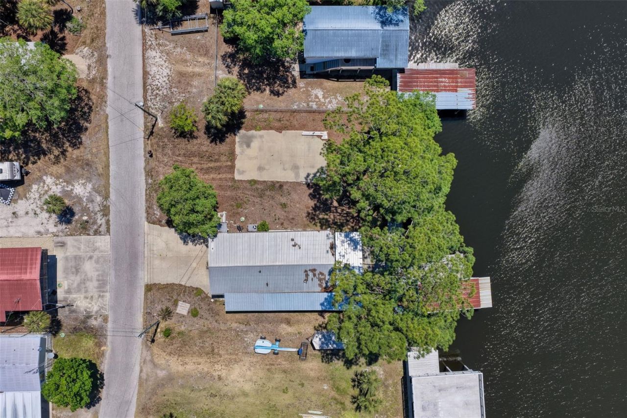 53 SE 241st Street , Suwannee, FL 32692 Photo