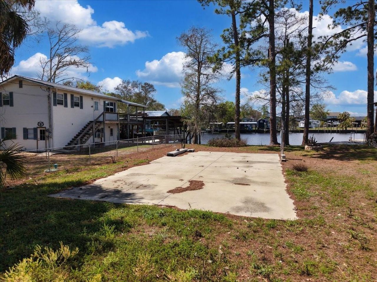 53 SE 241st Street , Suwannee, FL 32692 Photo