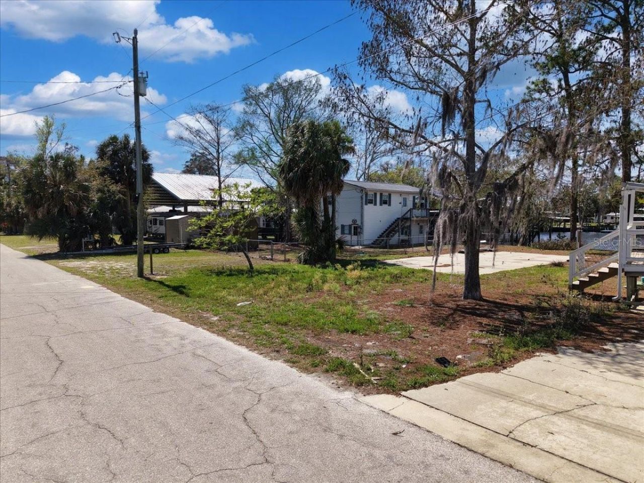 53 SE 241st Street , Suwannee, FL 32692 Photo