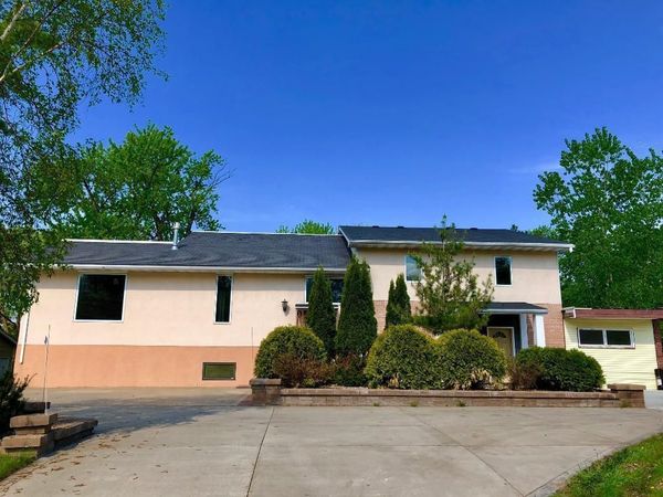 2981 Pilot Knob Road, Eagan, MN 55121
